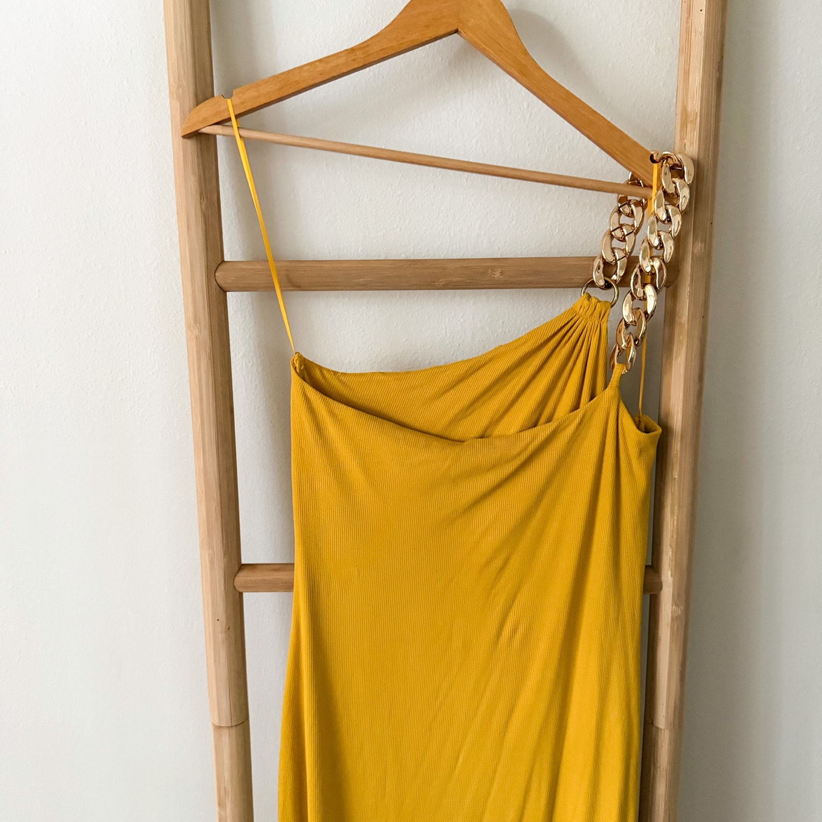 Nwt Jluxlabel Mustard Gold Chain One Shoulder Maxi Dress Xl Bodycon Ruched — image 6 of 8